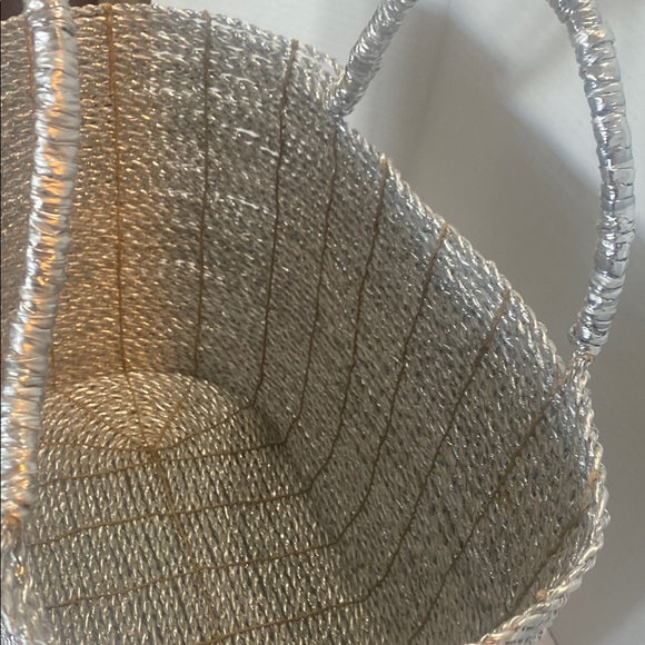 Pier 1 Silver Woven Metal Art Large Tote Bag NWOT - Picture 4 of 13